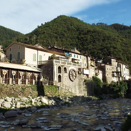 Casa Del Castello Sleeps 4 Italy