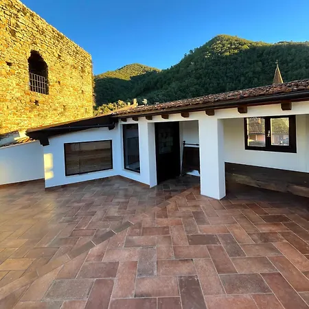 Casa Del Castello Sleeps 4 Italy דירה *