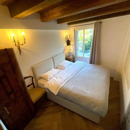 Casa Del Castello Sleeps 4 Italy Apartamento Isolabona