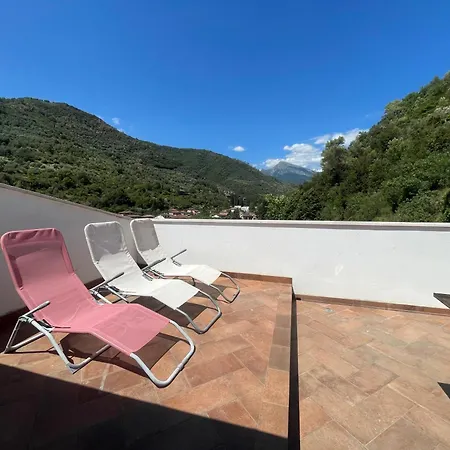 Casa Del Castello Sleeps 4 Italy Isolabona