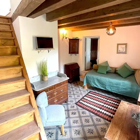 Casa Del Castello Sleeps 4 Italy * Isolabona