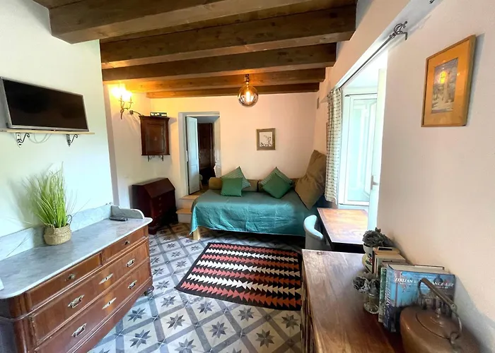 Apartman Casa Del Castello Sleeps 4 Italy Isolabona